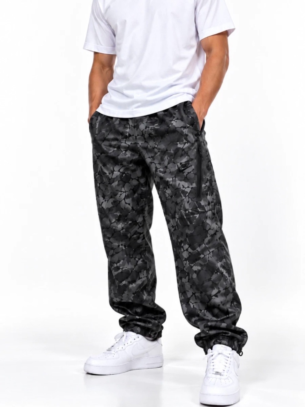 Nike Tech Dri-FIT Woven AOP Pants IF0911-010 Menβs Size 2XL Black Gray